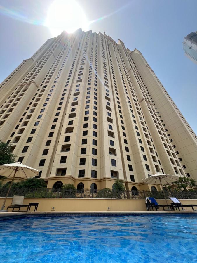 Robin Beach Hostel Jbr Dubai Exterior photo